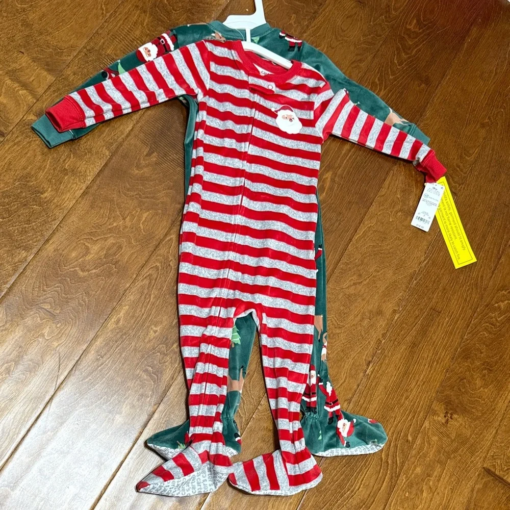 NWT Size 12M Carters Set of 2 Festive Fleece Green and Red Kids Onesie
